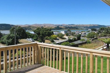 Photo of property in 104 Te Pene Avenue, Titahi Bay, Porirua, 5022