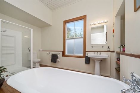 Photo of property in 10 Regent Street, Hawera, 4610