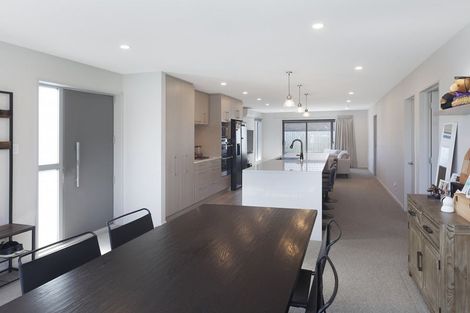 Photo of property in 3 Glenbarr Lane, Broomfield, Christchurch, 8042