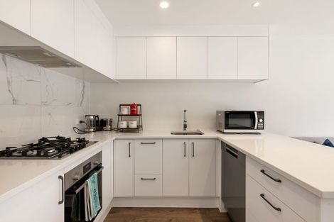 Photo of property in 26u3 Hunter Street, Hamilton Lake, Hamilton, 3204
