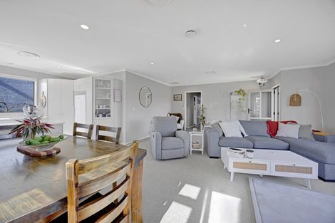 Photo of property in 134 Regan Street, Stratford, 4332