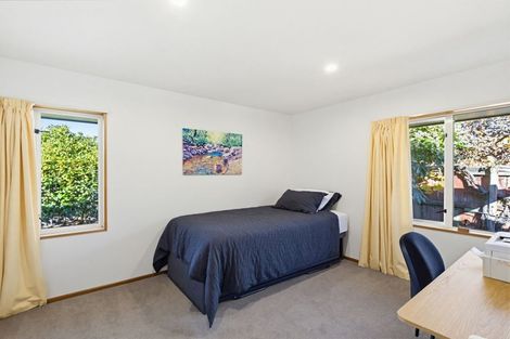 Photo of property in 96a Warren Crescent, Hillmorton, Christchurch, 8025