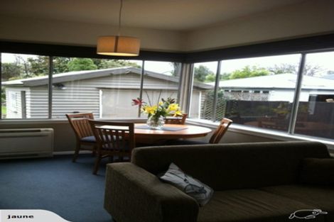 Photo of property in 135 Saint Martins Road, Saint Martins, Christchurch, 8022