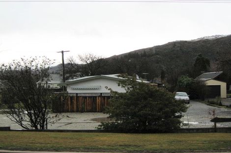 Photo of property in 7h Newcastle Street, Clyde, 9330