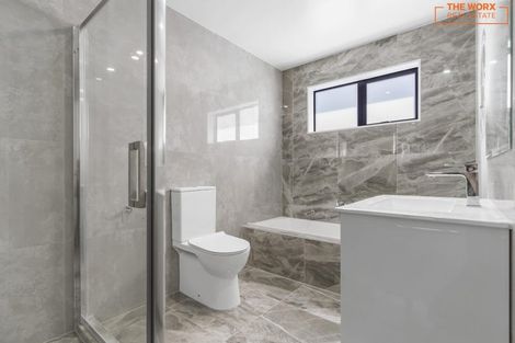 Photo of property in 10b Mervan Street, Mangere East, Auckland, 2024