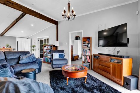 Photo of property in 121 Warwick Road, Stratford, 4391