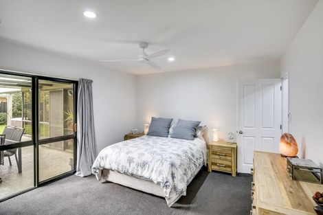 Photo of property in 37 Pukekura Place, Taradale, Napier, 4112