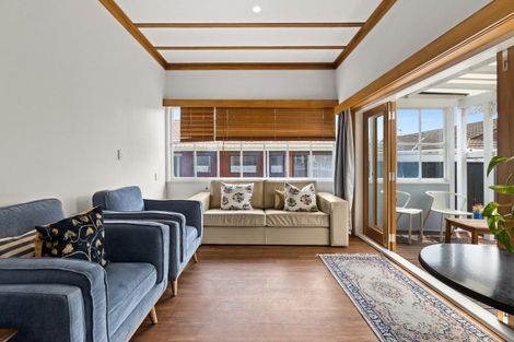 Photo of property in 89 Georges Drive, Napier South, Napier, 4110