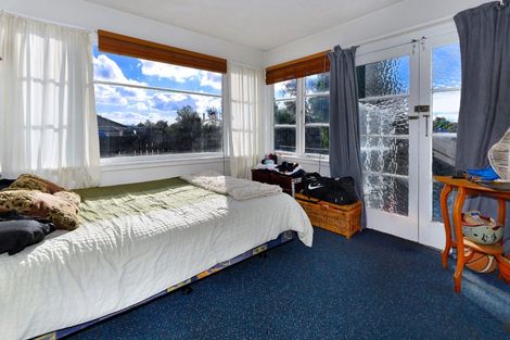Photo of property in 154 Wainoni Road, Avondale, Christchurch, 8061