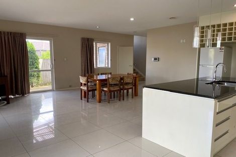 Photo of property in 5 Kerrykeel Drive, Flat Bush, Auckland, 2019