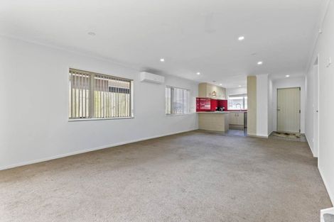 Photo of property in 24 Dolbel Place, Mangere East, Auckland, 2024
