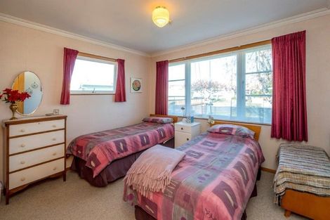 Photo of property in 27 Tawa Street, Levin, 5510