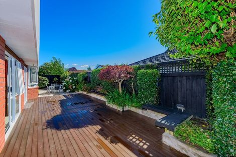 Photo of property in 1/10c Fovant Street, Russley, Christchurch, 8042