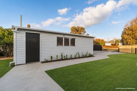 Photo of property in 18 Ashford Avenue, Hokowhitu, Palmerston North, 4410