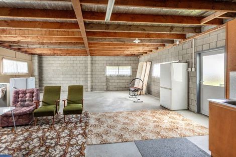 Photo of property in 69 Robertson Street, Gore, 9710