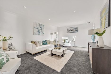 Photo of property in 9 Michael Richard Place, East Tamaki Heights, Auckland, 2016