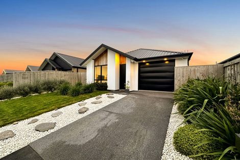 Photo of property in 33 Mills Road, Marshland, Christchurch, 8051
