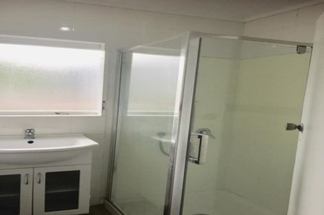 Photo of property in 4199 Great North Road, Glen Eden, Auckland, 0602
