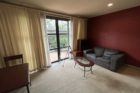 Photo of property in Atrium Towers, 1p/154 The Terrace, Wellington Central, Wellington, 6011