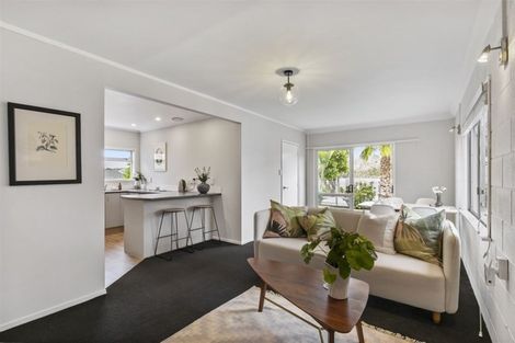 Photo of property in 46 Lynden Avenue, Hillcrest, Auckland, 0627