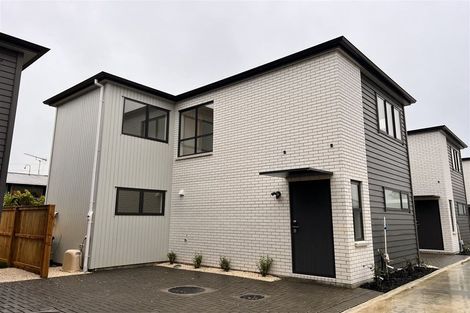 Photo of property in 4b Finlow Drive, Te Atatu South, Auckland, 0610