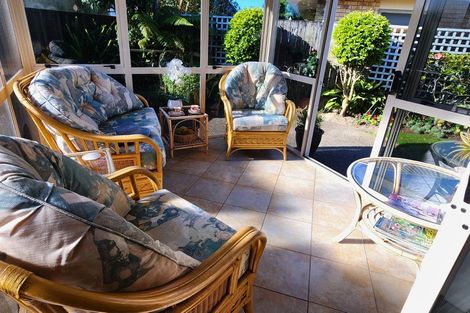 Photo of property in 17 Rosberg Place, Mount Maunganui, 3116