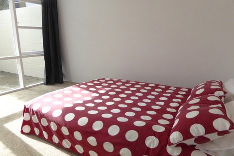 Photo of property in 1b Richard Street, Titahi Bay, Porirua, 5022