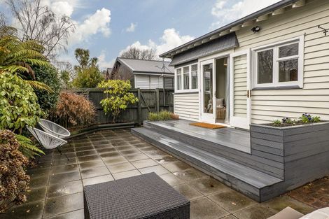 Photo of property in 139 Saint Martins Road, Saint Martins, Christchurch, 8022