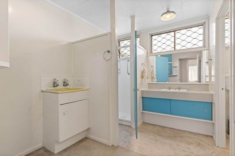 Photo of property in 23 Tatariki Street, Rosehill, Papakura, 2113