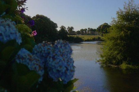 Photo of property in Tapuae, 26 Washer Road, Omata, New Plymouth, 4374