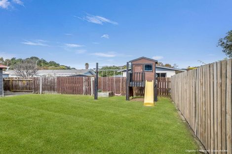 Photo of property in 64 Harbour Road, Ohope, 3121