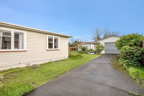 Photo of property in 10 Burns Street, Tawhero, Whanganui, 4501