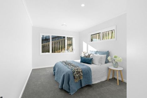 Photo of property in 5 Landsdowne Terrace, Karori, Wellington, 6012