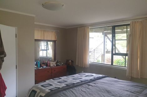 Photo of property in 50 Postgate Drive, Whitby, Porirua, 5024