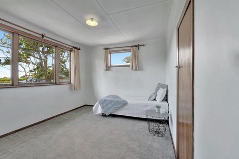 Photo of property in 195 South Road, Spotswood, New Plymouth, 4310