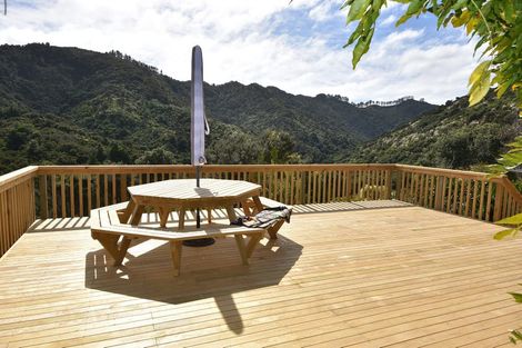 Photo of property in 2762 Kaipara Coast Highway, Glorit, Warkworth, 0984