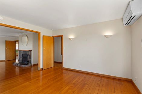 Photo of property in 2/80 Archers Road, Glenfield, Auckland, 0629