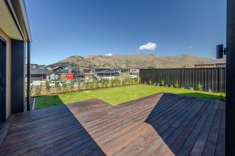 Photo of property in 3 Mason Street, Wanaka, 9305