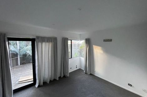 Photo of property in 1/41 High Road, Glenfield, Auckland, 0629