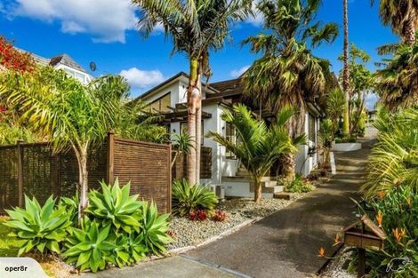Photo of property in 46 Masterton Road, Rothesay Bay, Auckland, 0630