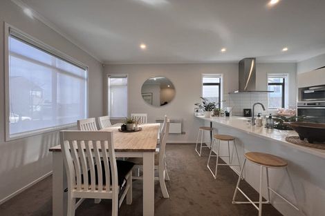 Photo of property in 6 Pinto Road, Pukekohe, 2120