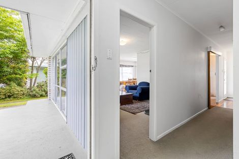 Photo of property in 28 Tamatea Road, Taupo, 3330