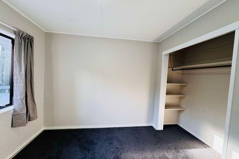 Photo of property in 4 Newland Court, Palmerston North, 4410