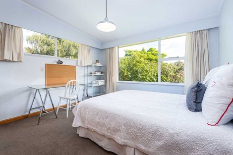 Photo of property in 32 Wadeley Road, Ilam, Christchurch, 8041