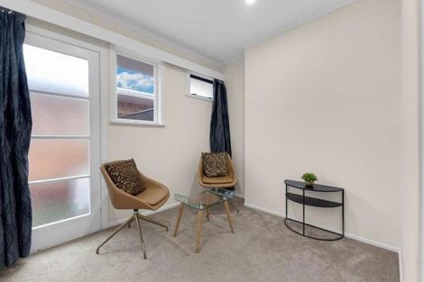 Photo of property in 1/87 Carruth Road, Papatoetoe, Auckland, 2025