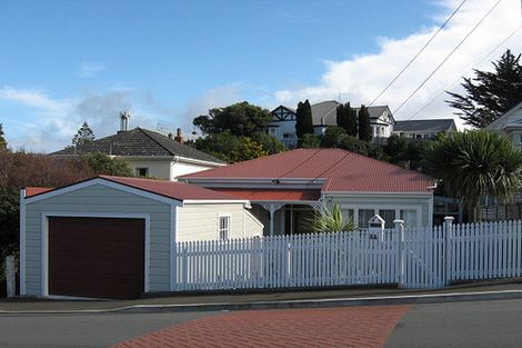 Photo of property in 86 Overtoun Terrace, Hataitai, Wellington, 6021