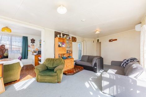 Photo of property in 21 Amundsen Avenue, Flaxmere, Hastings, 4120