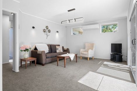 Photo of property in 20 Morrow Avenue, St Andrews, Hamilton, 3200