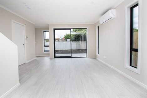 Photo of property in 1u2 Splitt Avenue, Glenview, Hamilton, 3206