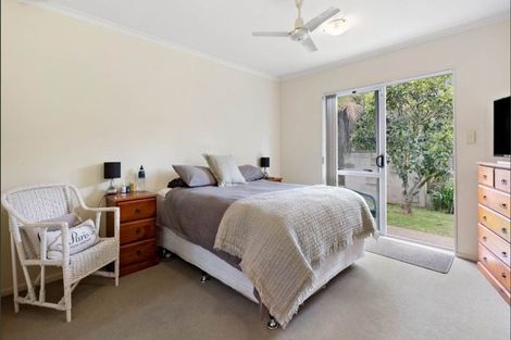 Photo of property in 30 Lyndhurst Road, Te Atatu South, Auckland, 0610